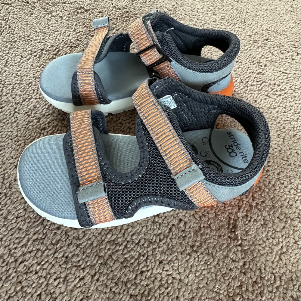 New/Stride rite - Picture 4 of 5